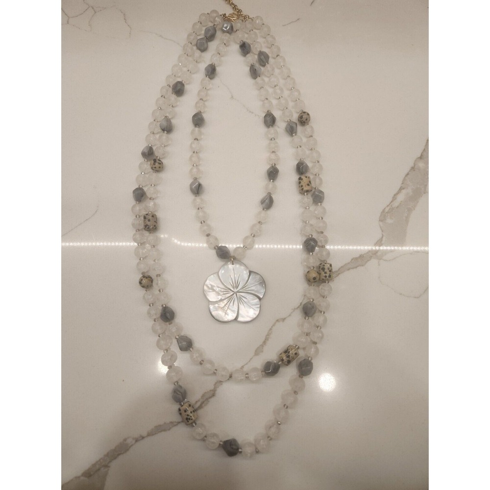 15 " Carved Mother Of Pearl Shell Flower Multi Strand Beaded Necklace W/Extender